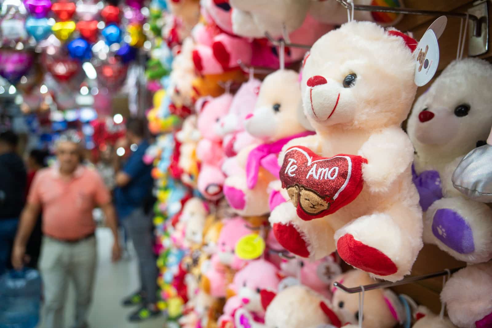 San Valentín: ¿cuánto puede llegar a costar un peluche?, ECONOMIA