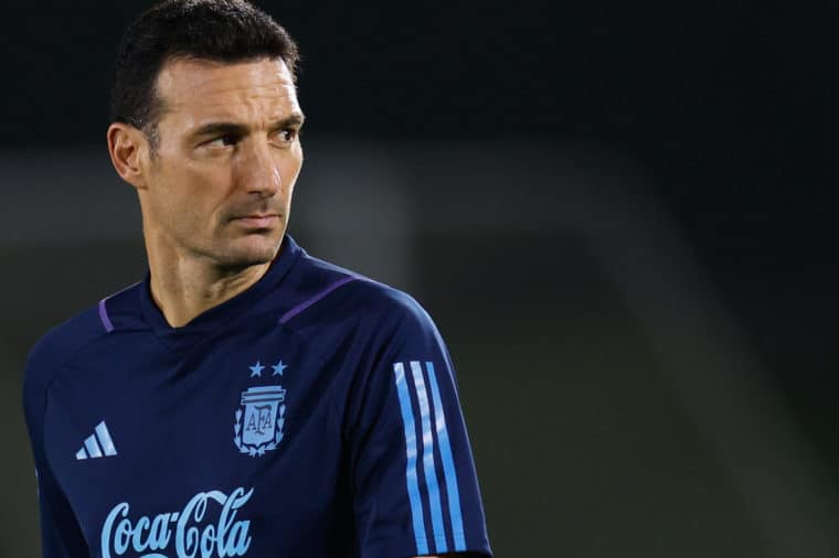 Scaloni renueva como técnico de la selección argentina