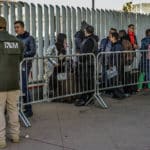 Migrantes siguen varados en México tras política migratoria de EE UU
