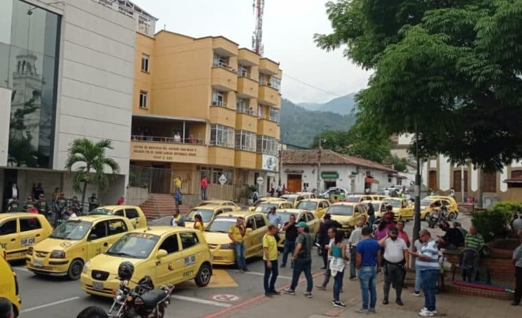 Paro de taxistas en Colombia: lo que se sabe