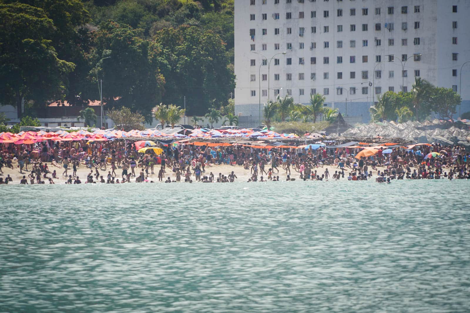Metro de Caracas activó una Ruta Playera durante el asueto de Carnavales 2026