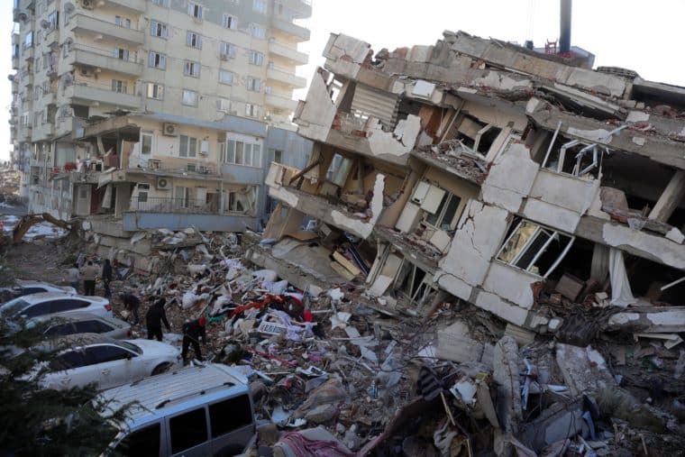 Terremoto: más de 12.000 muertos en Turquía y Siria