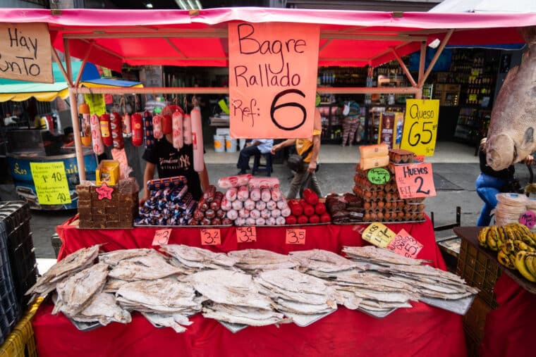Precios pescado fresco pescado salado Semana Santa Comida de Semana Santa Cuaresma Tradición El Diario Jose Daniel Ramos