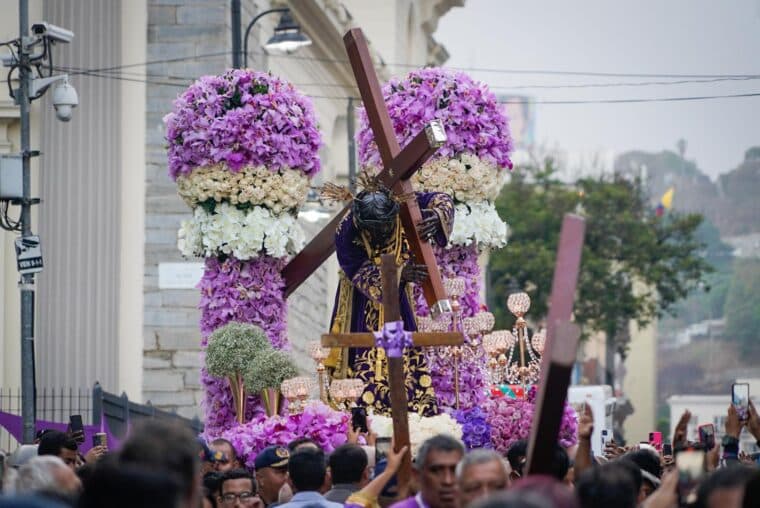 En imágenes: la procesión del Nazareno de San Pablo por Caracas