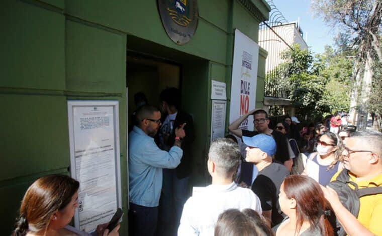 Más de 375.000 venezolanos en Chile podrían votar en las elecciones presidenciales de 2024