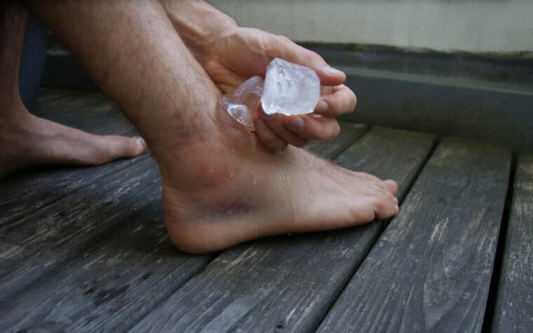 ¿Cómo funciona el hielo sobre las lesiones musculares?
