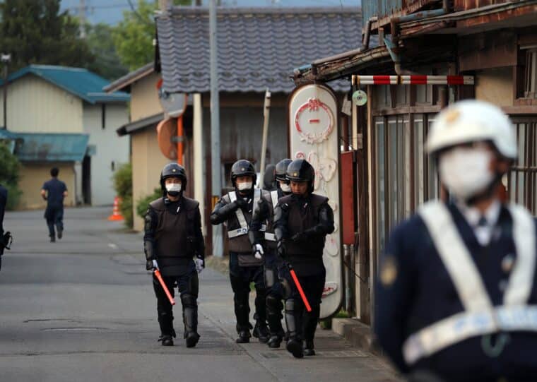 La policía detuvo a un hombre por asesinar a cuatro personas en un tiroteo en Japón