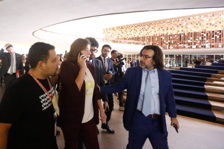 Escoltas de Nicolás Maduro agredieron a periodistas luego de la Cumbre de Brasil