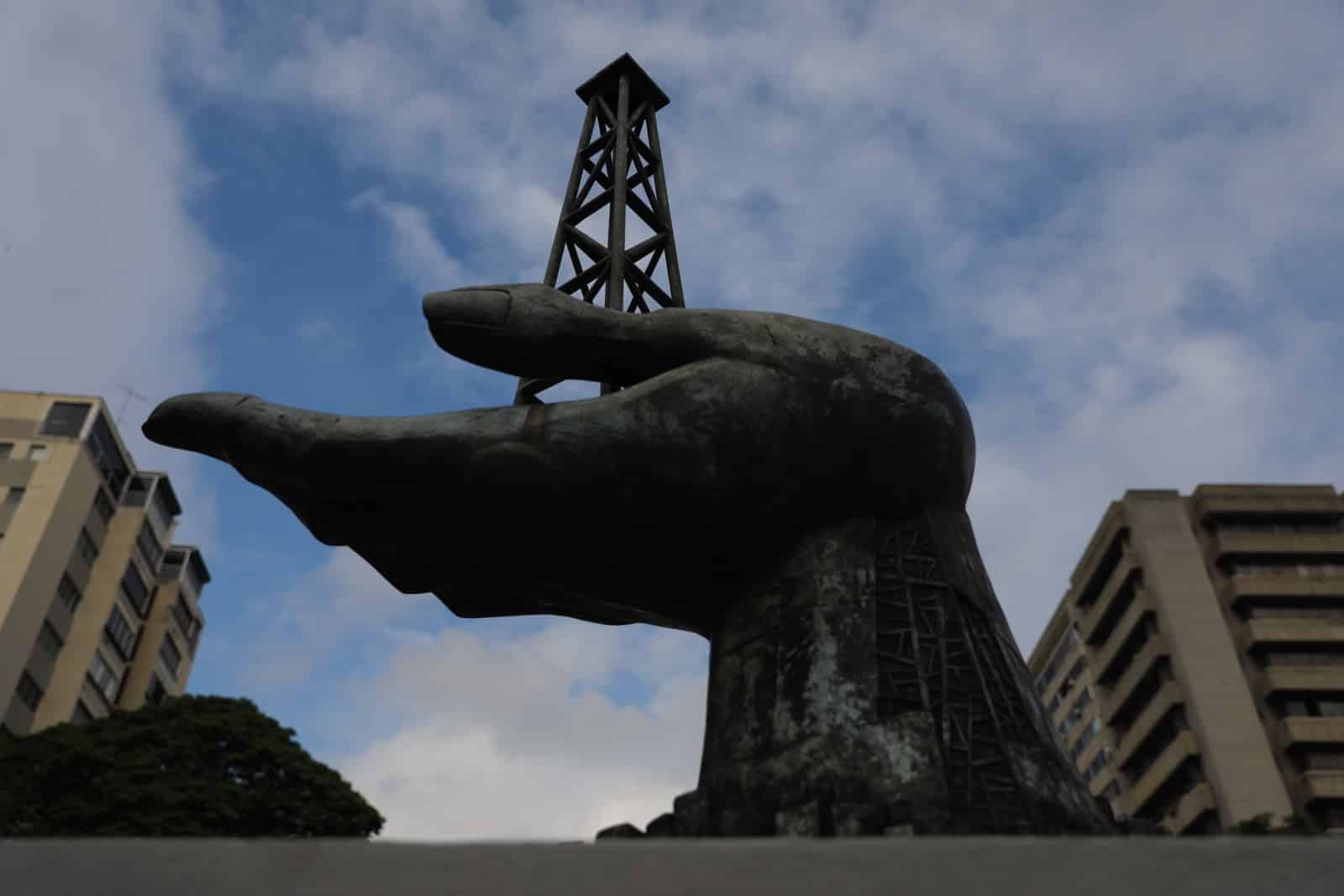 Departamento del Tesoro de EE UU autorizó a la AN electa en 2015 negociar acuerdos de deudas por bonos de PDVSA