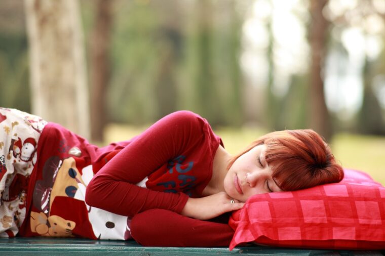 ¿Cuánto debe durar una siesta para que sea realmente beneficiosa para la salud?
