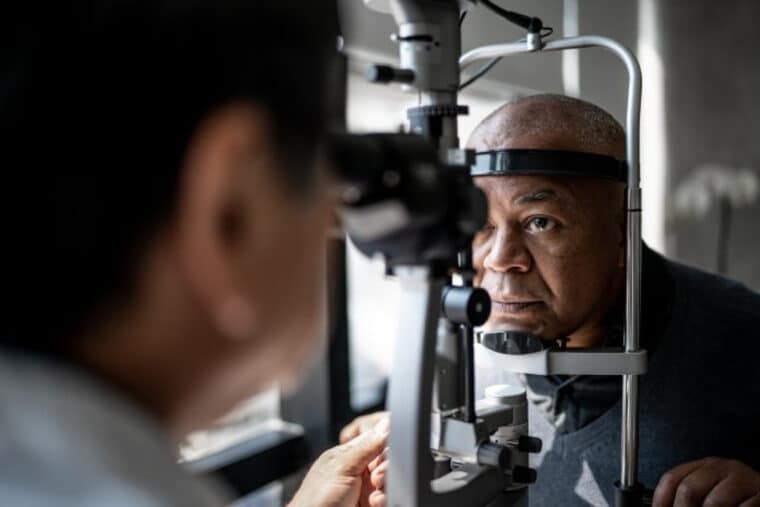 ¿Cómo puede ayudar la inteligencia artificial en el diagnóstico de enfermedades hereditarias de la retina?