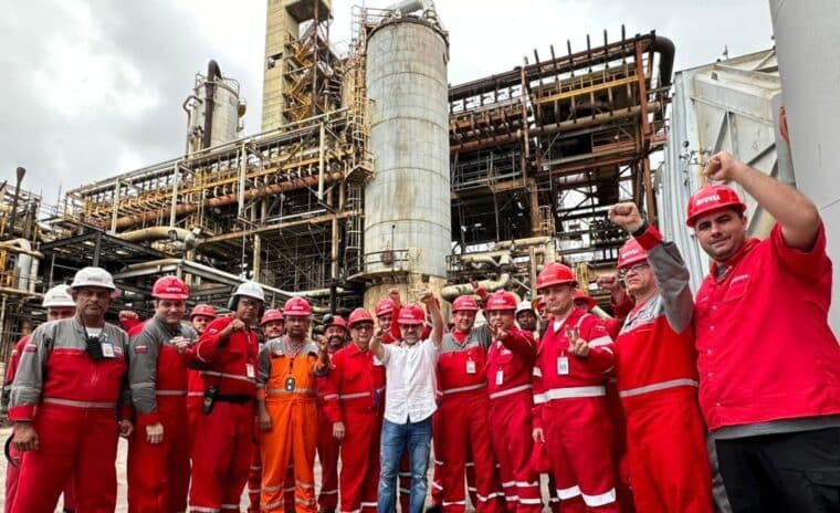 El régimen de Maduro anunció la reactivación de la refinería El Palito