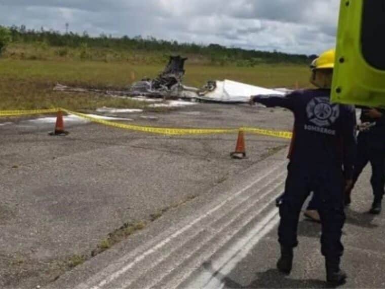 Una avioneta venezolana se estrelló en Granada: rescataron a los sobrevivientes