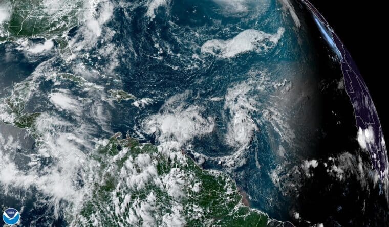 Tormenta tropical Cindy se debilita “de forma gradual” tras su paso por el Atlántico