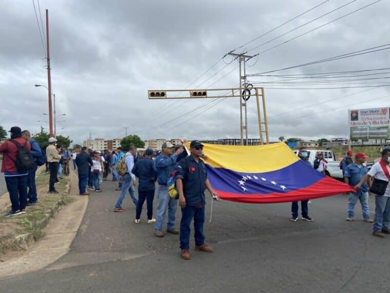 Provea: Trabajadores de Sidor detenidos serán presentados en un tribunal de terrorismo en Caracas