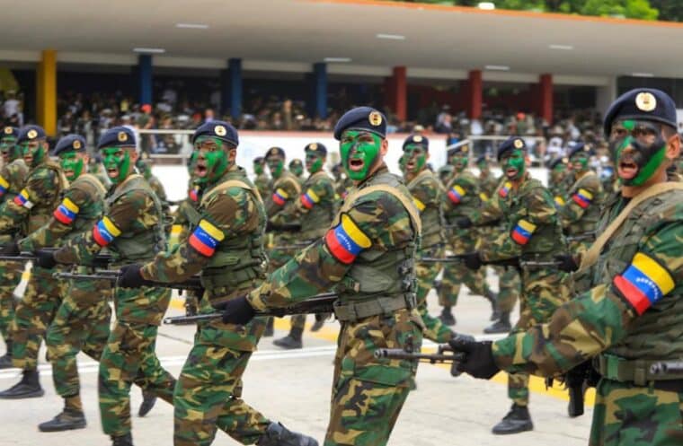 Maduro ratificó a Padrino López como ministro de Defensa y nombró nuevos jefes militares: ¿quiénes son?