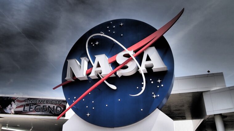 La NASA prepara misión para el "lado más oscuro de la Luna": lo que se sabe