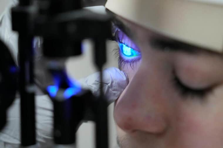 Un adolescente recuperó la vista luego de recibir una terapia génica experimental