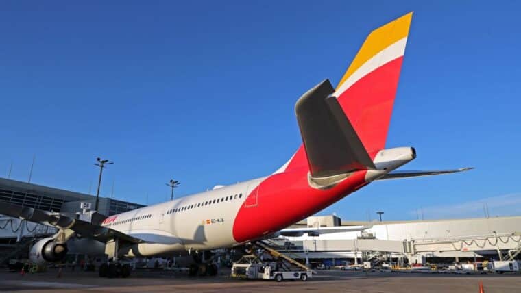 Iberia aumentó sus frecuencias de vuelos semanales entre Caracas y Madrid