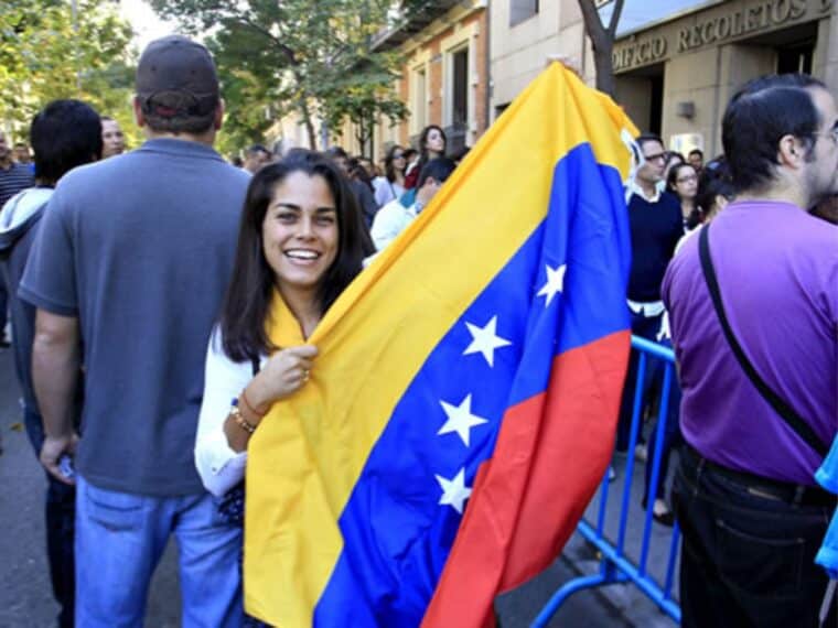 ¿Cuál es la preferencia política de los migrantes venezolanos en las elecciones de España 2023?