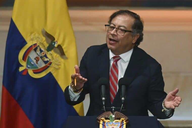 Congreso de Colombia investiga a Gustavo Petro por posibles irregularidades en su campaña