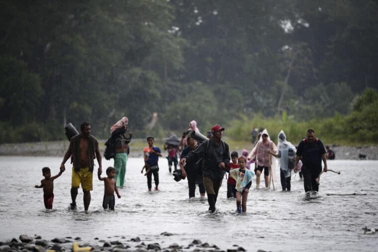 Casi 400 mil migrantes han cruzado la selva del Darién en lo que va de 2023