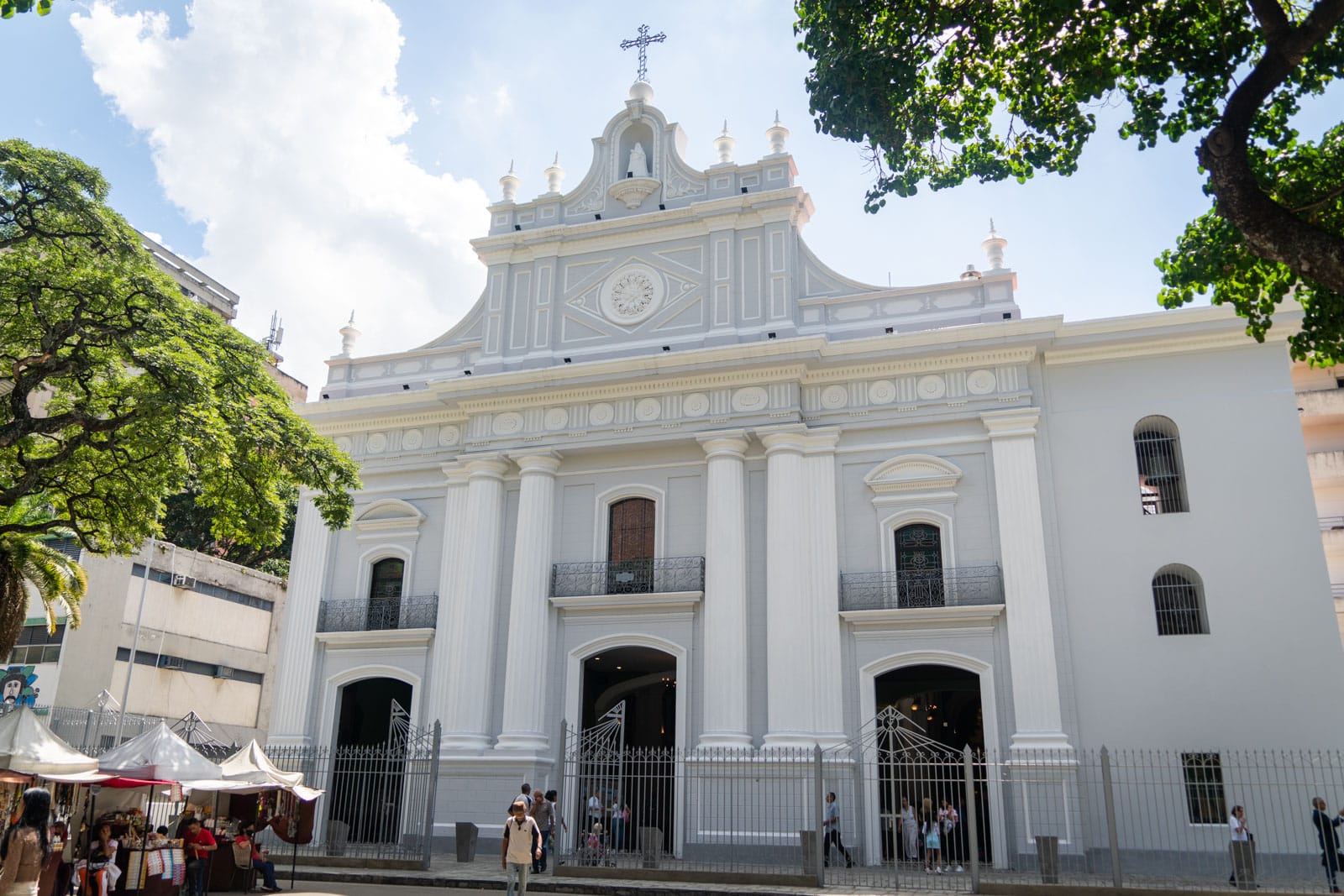 Iglesia de La Candelaria anunció actos por la canonización de José Gregorio Hernández y Carmen Rendiles