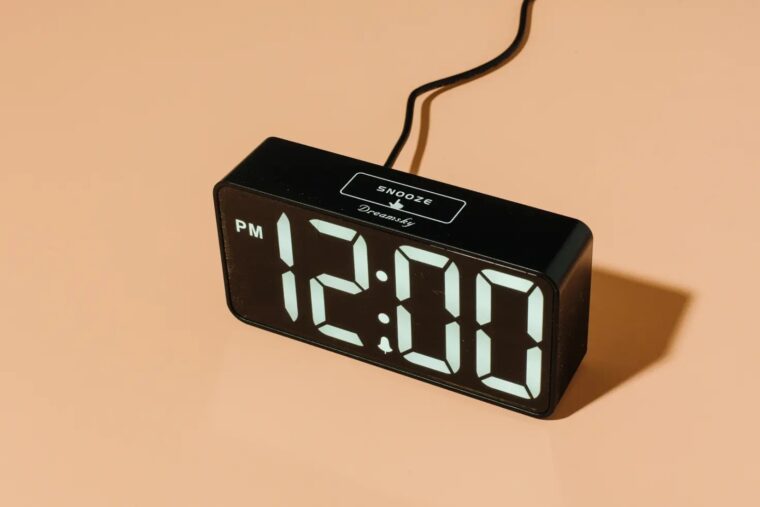 Reloj despertador electrónico, alarma digital LED de madera Reloj digital  LED de madera Reloj despertador para dormitorio Muy recomendado