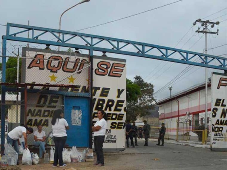 Al menos 300 presos de la cárcel de Tocorón fueron trasladados a Uribana 