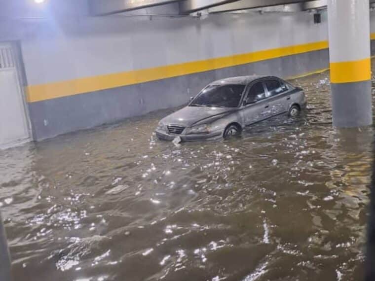 Lluvias colapsaron vías y causaron fallas eléctricas en Caracas y varios estados del país 