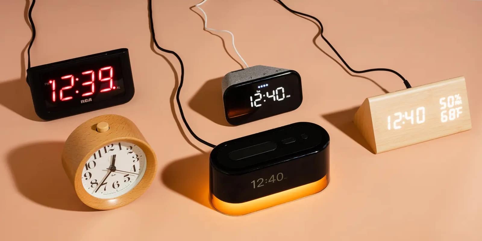 OCT17 Reloj de madera de madera, nueva versión LED alarma reloj de  escritorio digital brillo ajustable, hora de alarma, muestra la hora y la