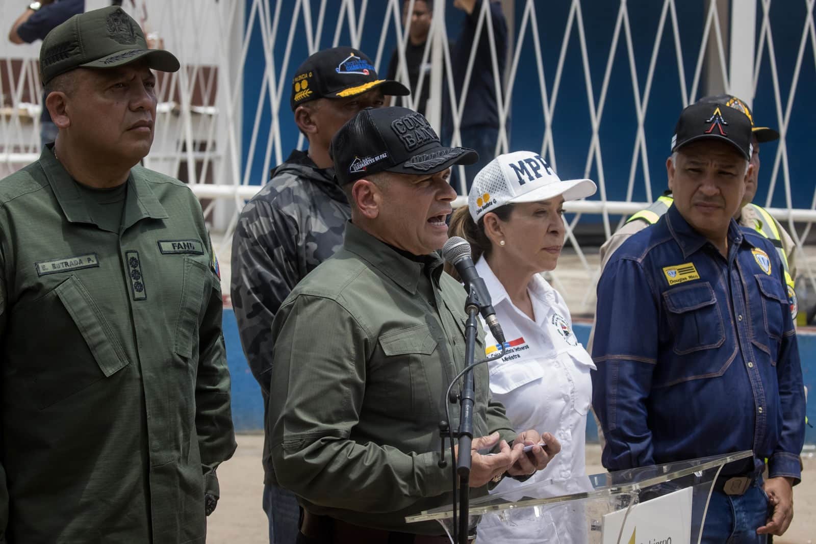 Estados Unidos detalló que continuarán los vuelos de deportación a Venezuela