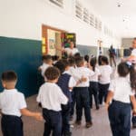 Horario especial no aplicará en las escuelas