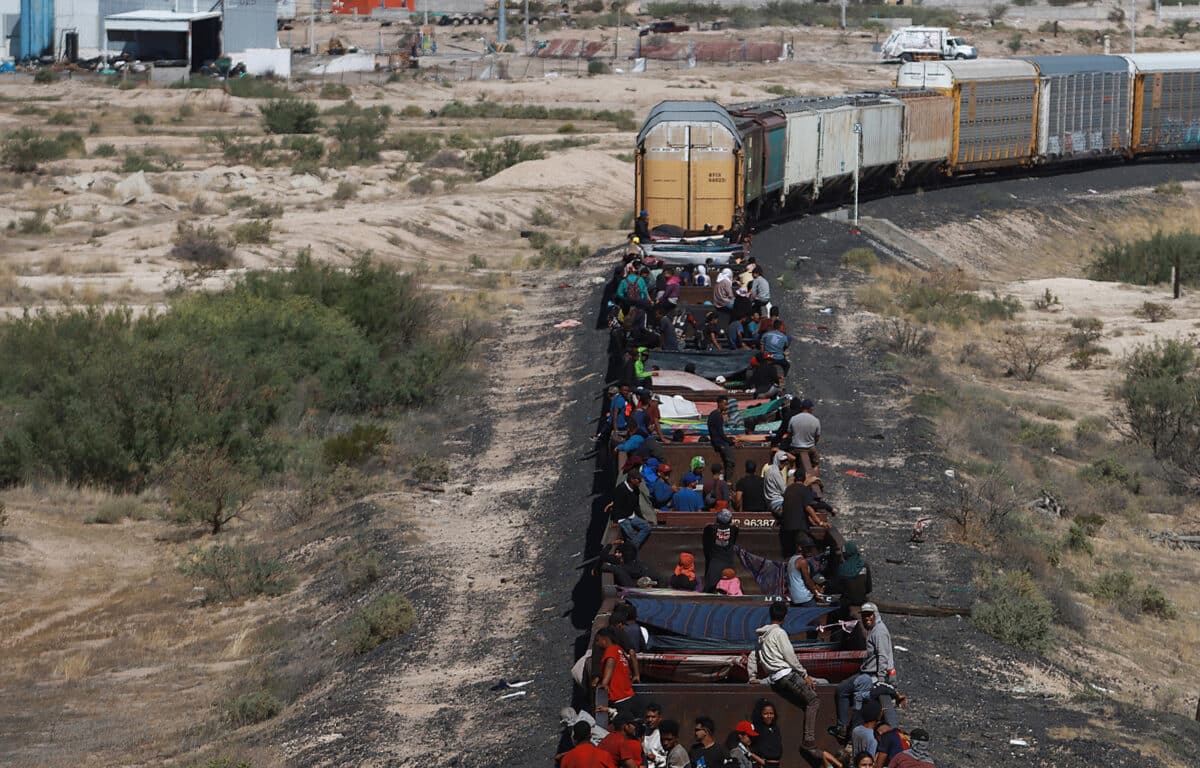 Acnur estima que entre 3.000 y 6.000 migrantes llegan diariamente al sur de México