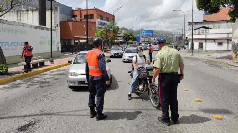 Los documentos que se necesitan para circular con vehículo de manera legal en Venezuela 