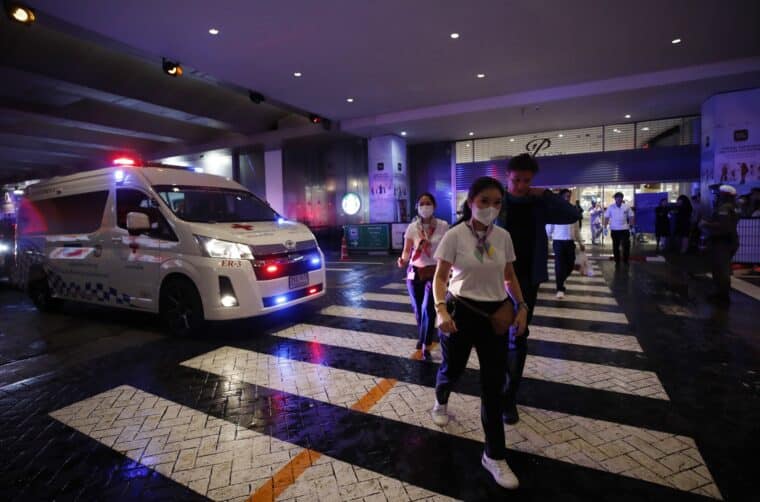 Tiroteo en centro comercial de Bangkok dejó 3 muertos y 4 heridos