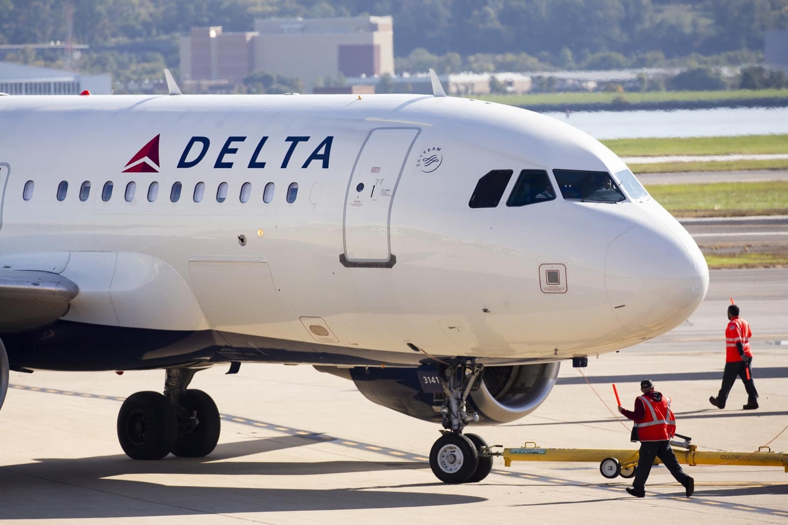 Aerolíneas de Estados Unidos y Europa cancelaron vuelos a Israel tras ataque de Hamás