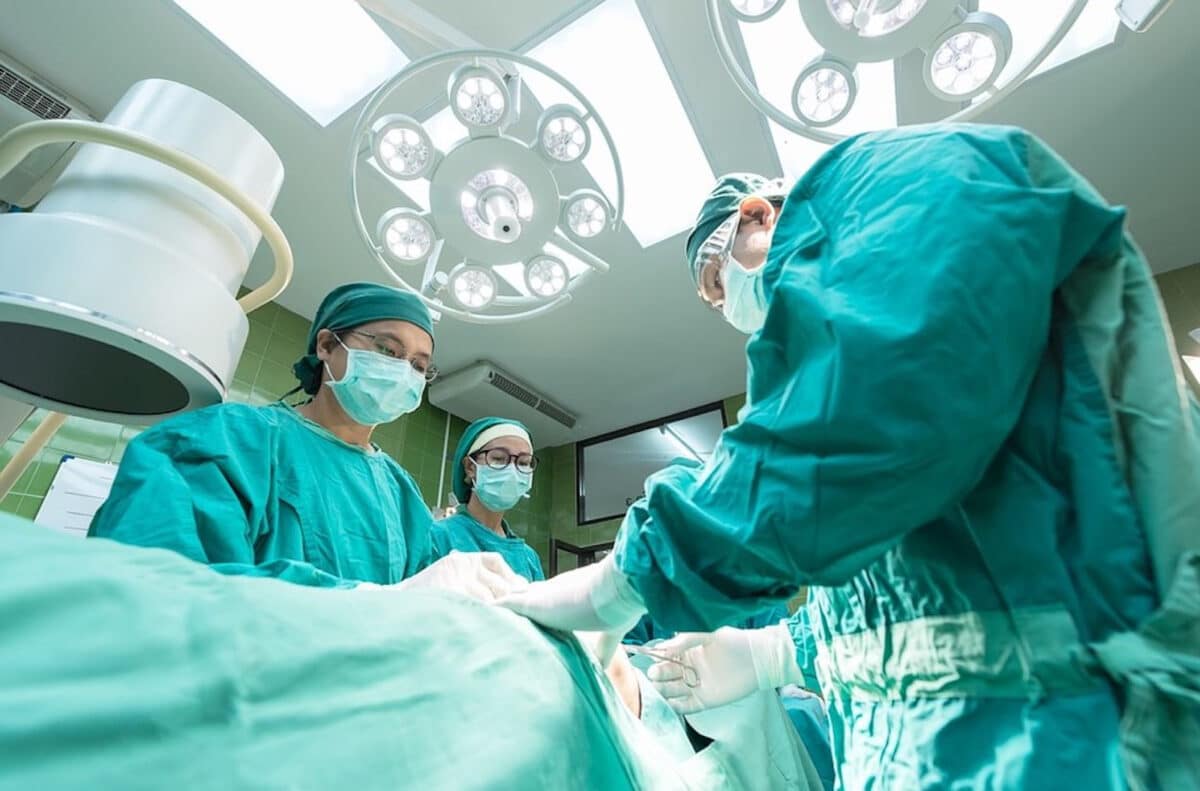 Denunciaron a un cirujano venezolano por la muerte de una paciente en México
