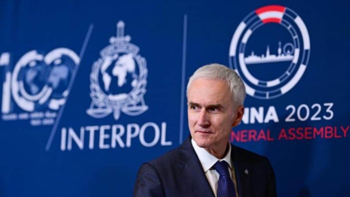 Interpol: El crimen organizado se ha convertido en una pandemia