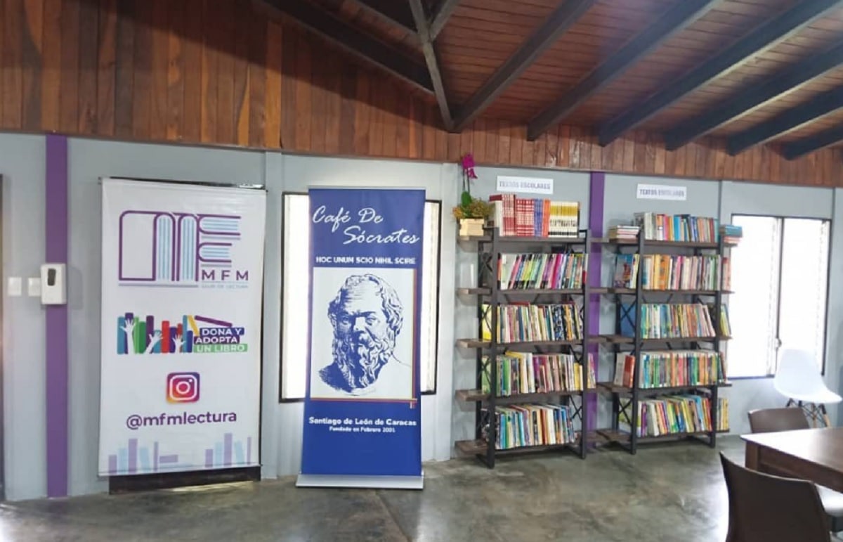 ¿Cuáles son los lugares para la promoción de la lectura en Caracas?
