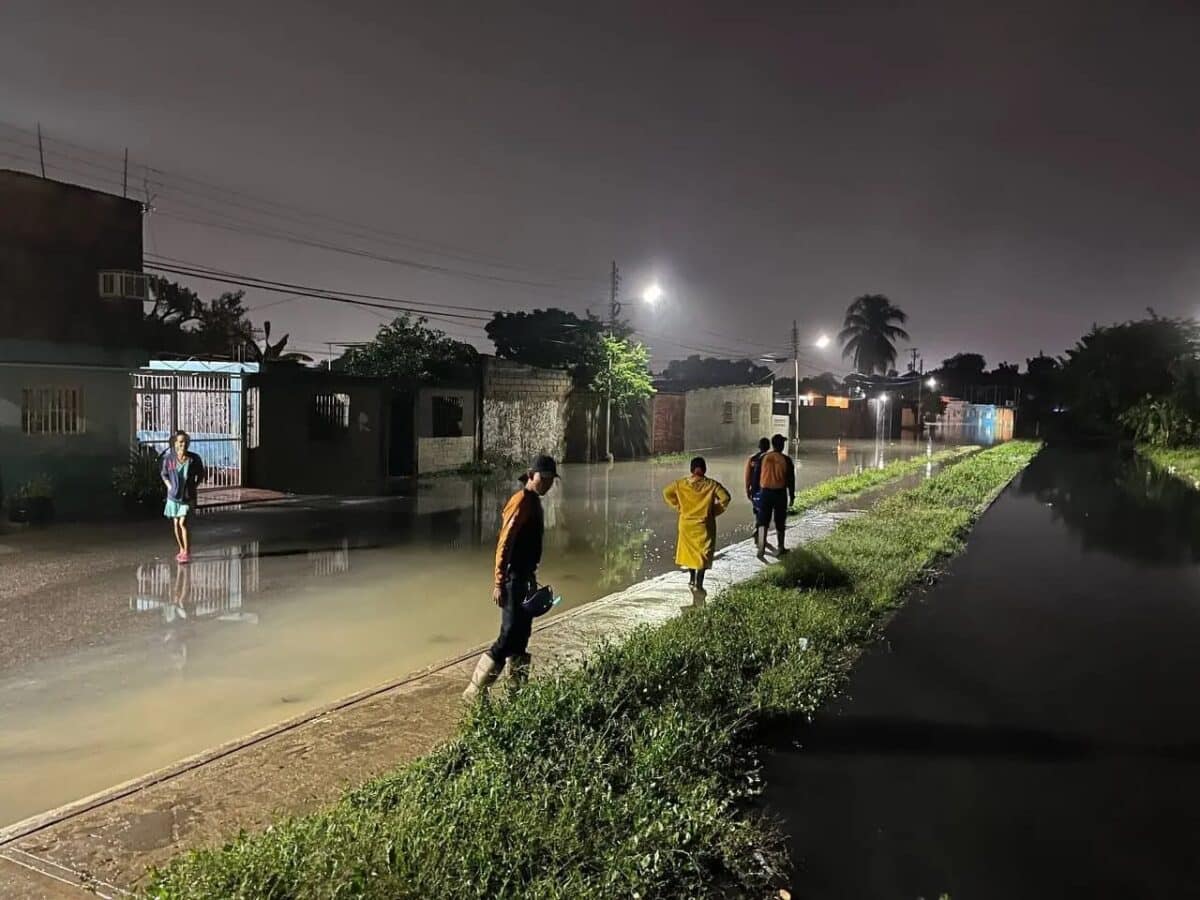 Lluvias afectaron viviendas y calles principales de la zona norte del estado Anzoátegui