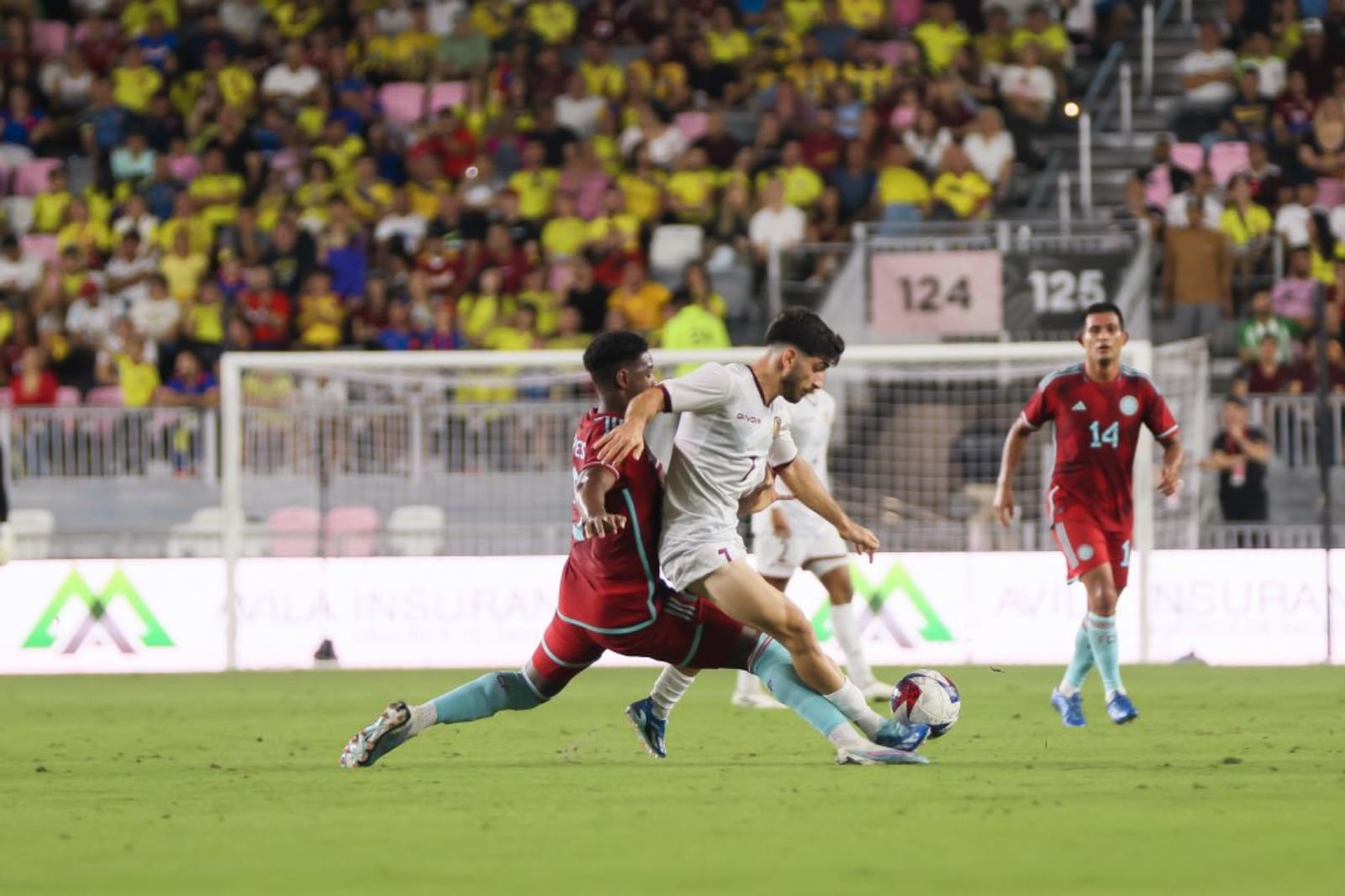 Venezuela pierde 1-0 ante Colombia en el partido amistoso que se disputa en EE UU
