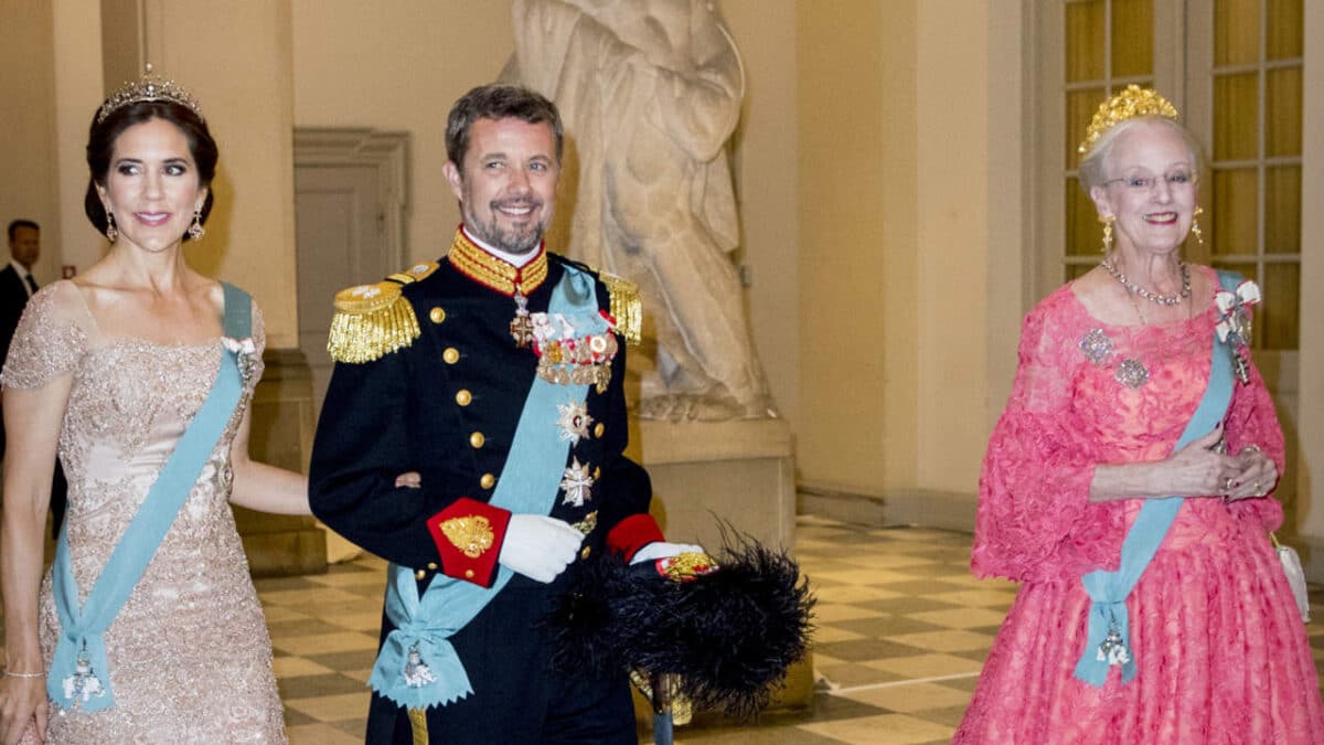 ¿Por qué la reina Margarita II de Dinamarca decidió abdicar tras 52 años en el trono?