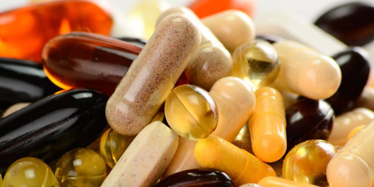 Consumir varios suplementos vitamínicos puede tener riesgos para la salud
