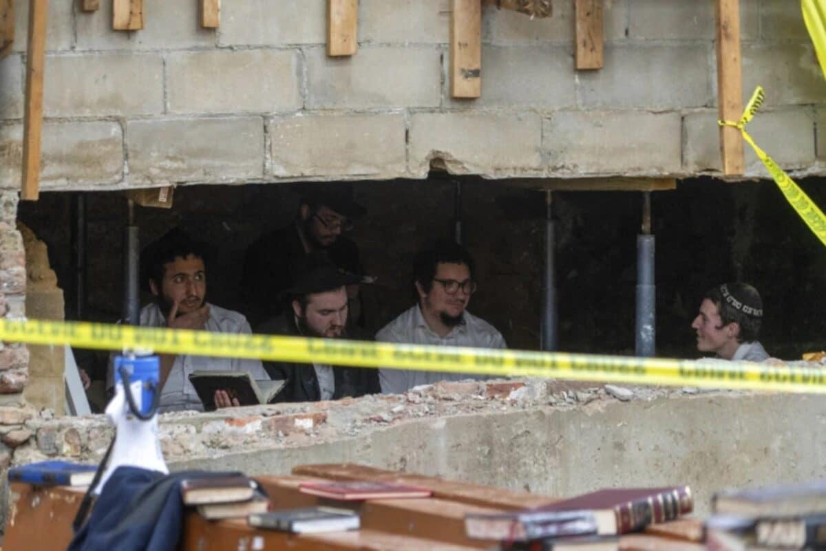 #TeExplicamos | ¿Cómo fue el descubrimiento de un túnel secreto debajo de una sinagoga en Nueva York? 