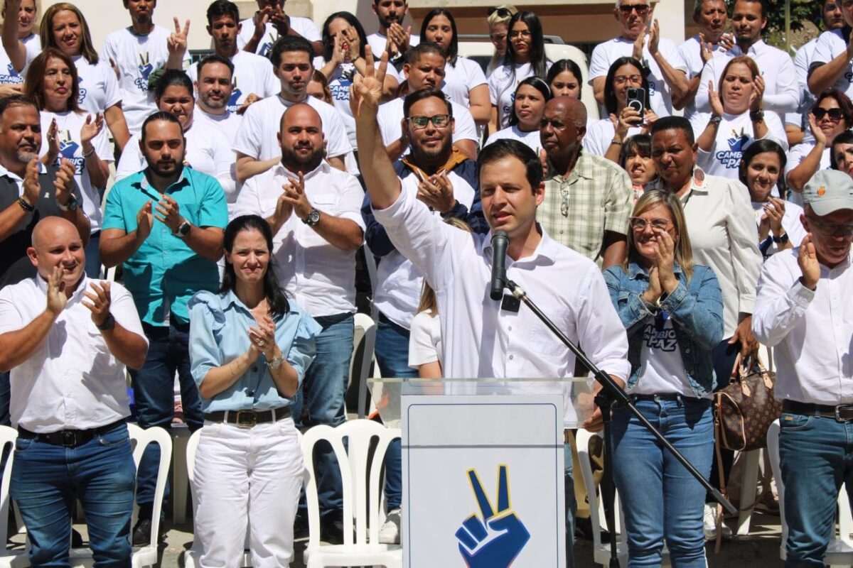 Elías Sayegh: “Hay que apoyar la restitución plena de los derechos políticos de todos los venezolanos”