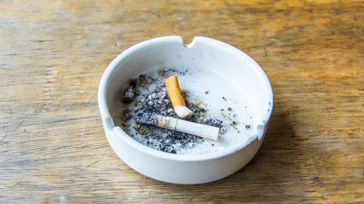 Fumar es el factor que más altera el sistema inmunitario, incluso después de dejarlo