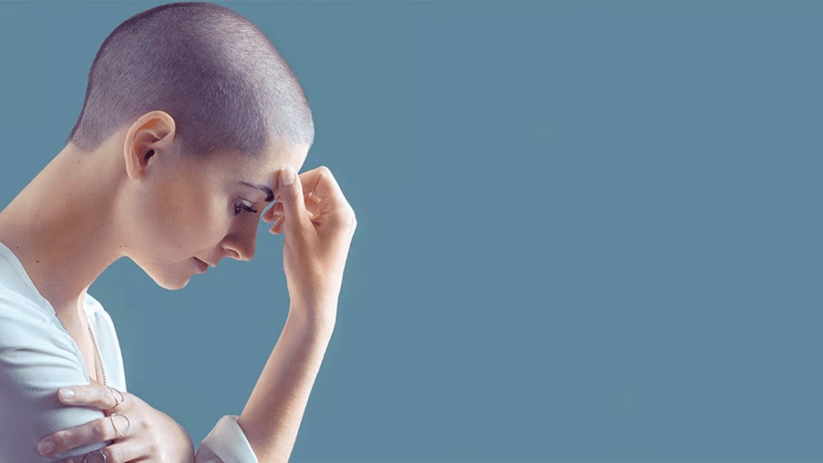Un nuevo fármaco podría evitar la caída del pelo por la quimioterapia: ¿cómo funcionará?