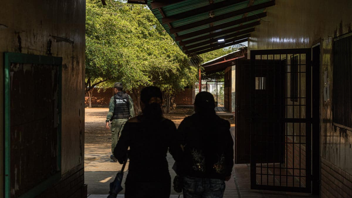 Padres y representantes denuncian amenazas de una banda criminal a escuelas en Zulia