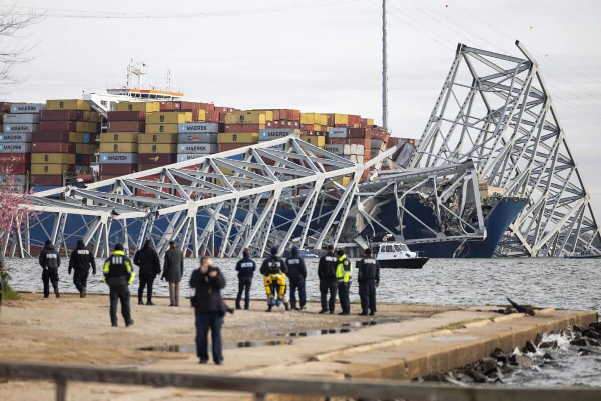 En imágenes: colapsó puente de Baltimore luego de ser golpeado por un carguero